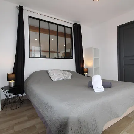 Holiday home Chez Gigi Et Malou - Jonquille *