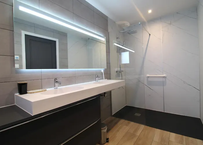 Chez Gigi Et Malou - Jonquille *