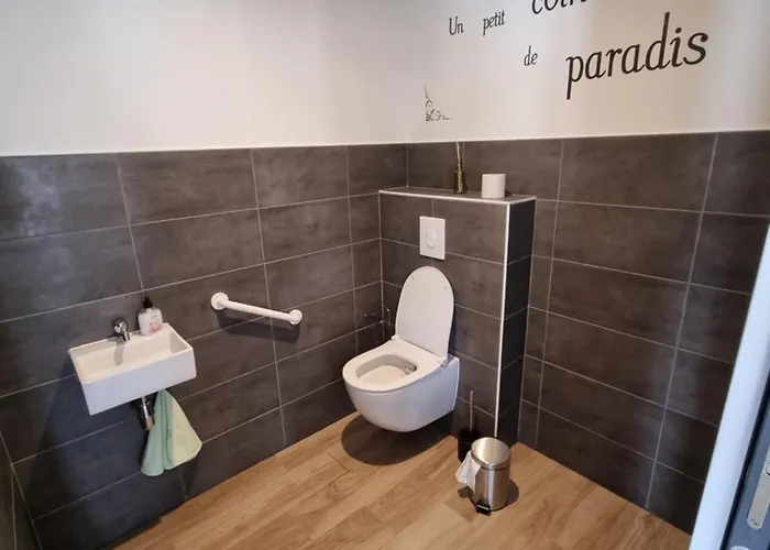 Dom wakacyjny Chez Gigi Et Malou - Jonquille